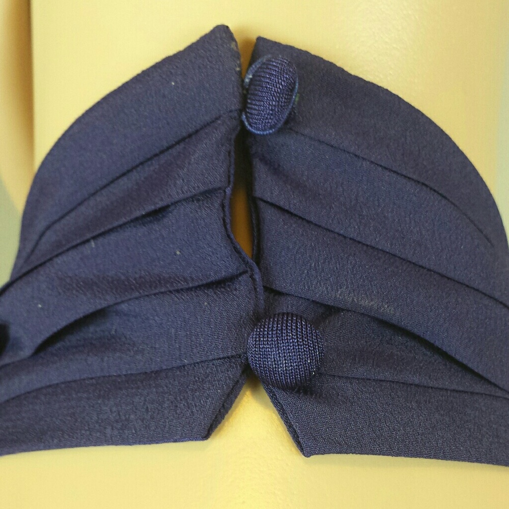 💙50% off The Limited blue halter top - Picture 3 of 4